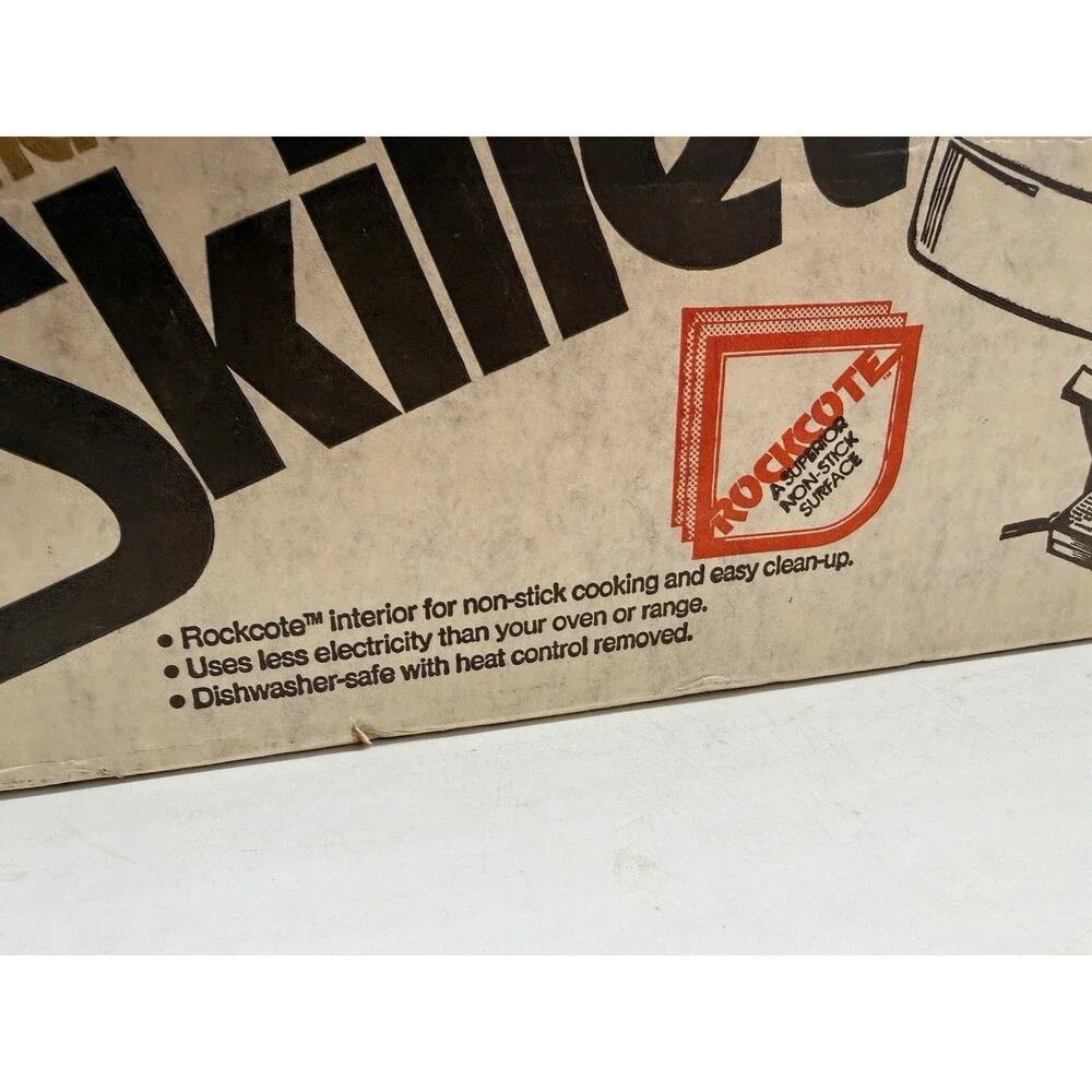 Vintage 1981 West Bend 11 Inch 11” Electric Skillet 72119 White - SEALED NEW